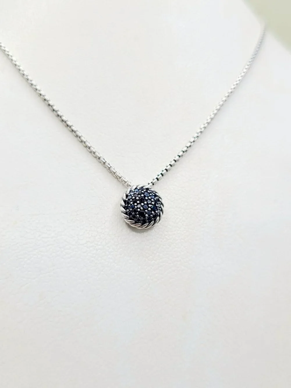 David Yurman Chatelaine Pendant Necklace w/ Pavé Black Diamonds - 17